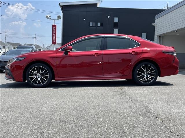 Toyota CAMRY 2022 8240889-2