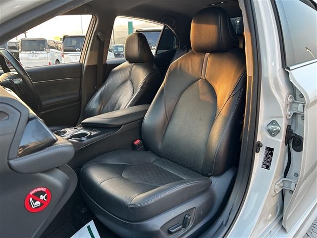 Toyota CAMRY 2019 8240897-12