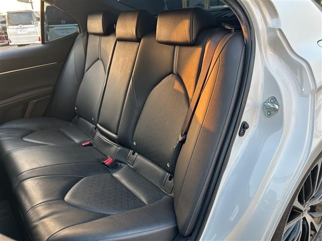 Toyota CAMRY 2019 8240897-20