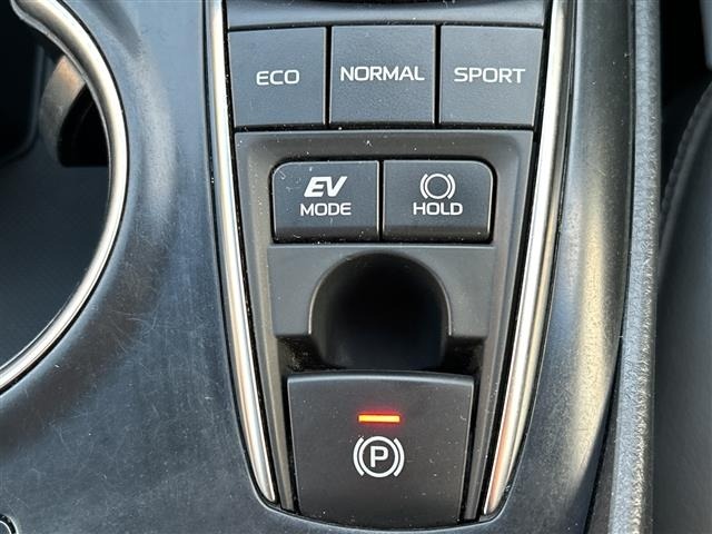 Toyota CAMRY 2019 8240897-9