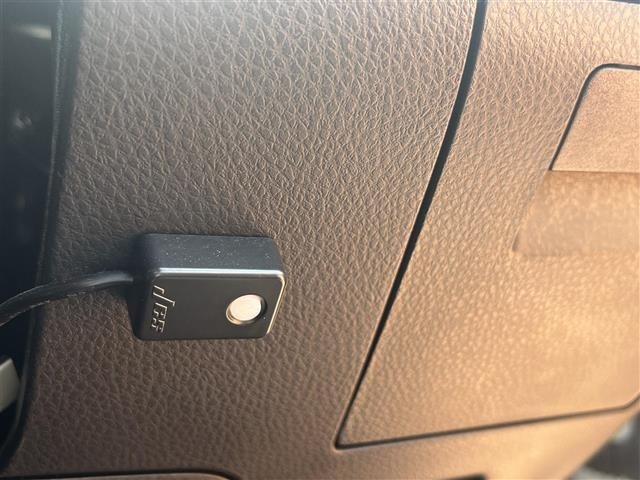 Toyota CAMRY 2021 8240899-11