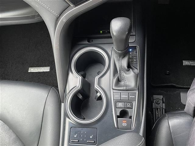 Toyota CAMRY 2019 8240908-17