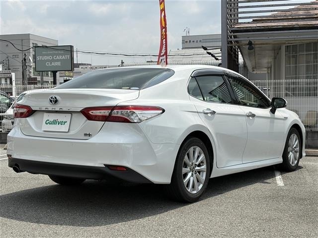 Toyota CAMRY 2017 8240909-1