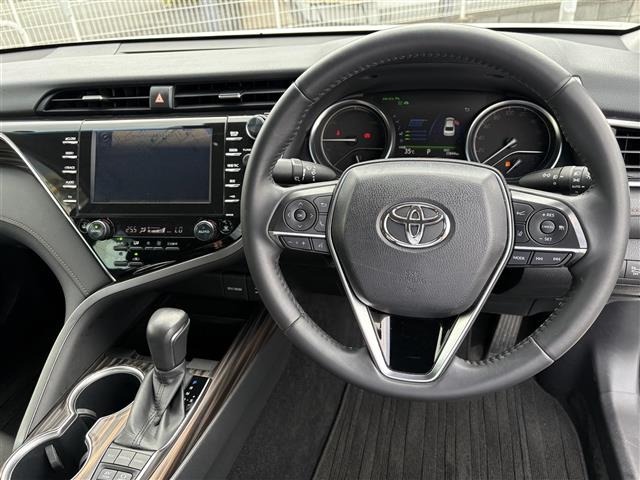 Toyota CAMRY 2017 8240909-7