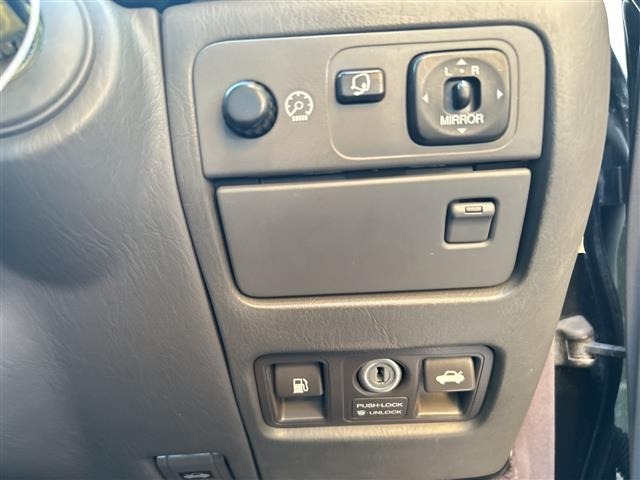 Toyota CENTURY 1999 8244369-12
