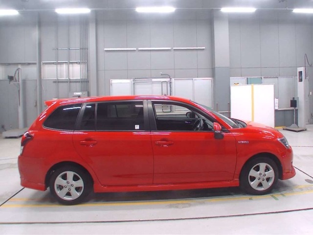 Toyota COROLLA FIELDER 2014 8242460-3