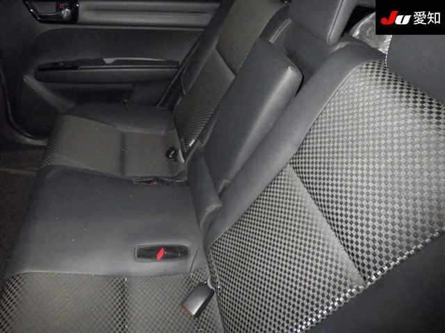 Toyota COROLLA FIELDER 2017 8242472-4