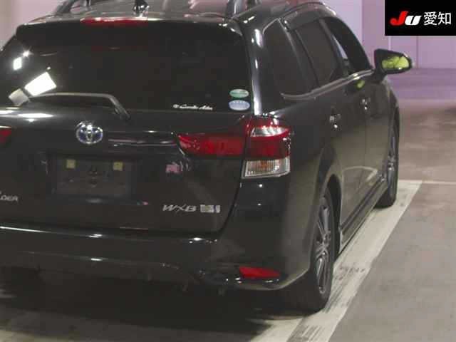 Toyota COROLLA FIELDER 2017 8242472-8