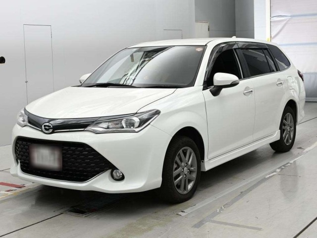 Toyota COROLLA FIELDER 2017 8242508-0