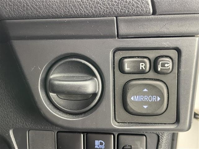 Toyota COROLLA FIELDER 2019 8242525-19