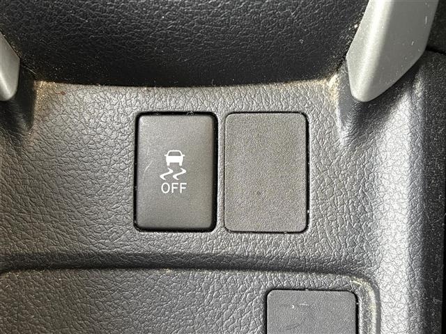Toyota COROLLA FIELDER 2013 8242531-4