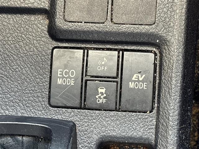 Toyota COROLLA FIELDER 2013 8242536-1