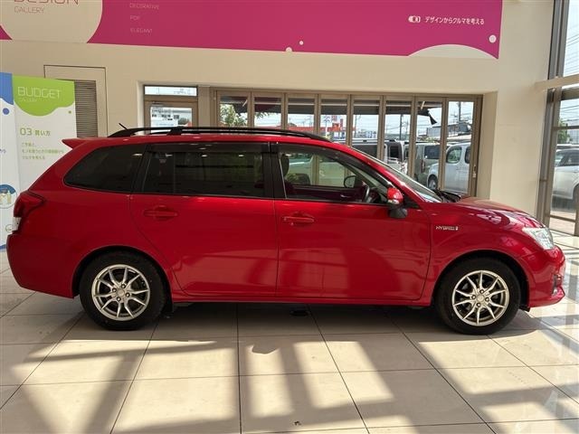 Toyota COROLLA FIELDER 2013 8242536-6