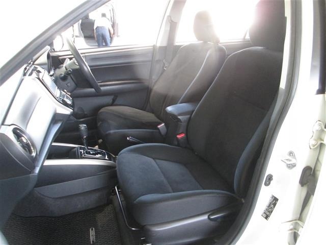 Toyota COROLLA FIELDER 2018 8242537-2