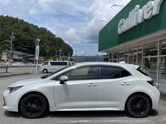 Toyota COROLLA SPORT 2021 8241587-17