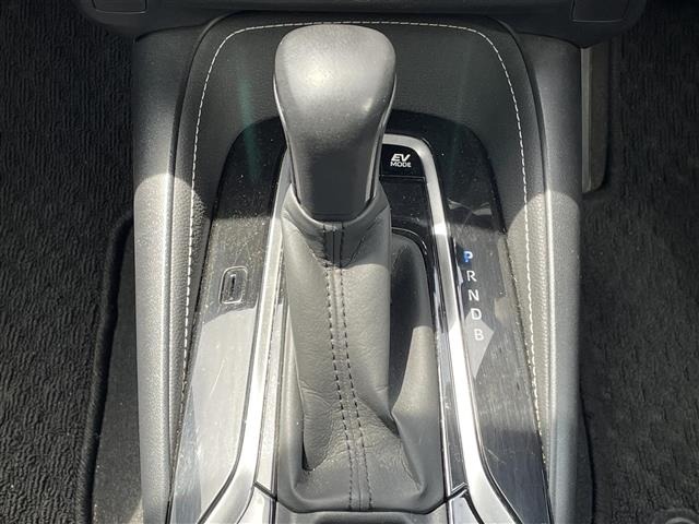 Toyota COROLLA SPORT 2021 8241587-2