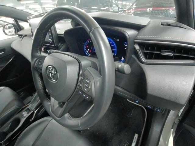 Toyota COROLLA TOURING 2021 8248144-9