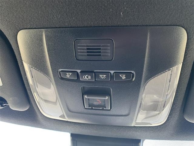 Toyota COROLLA TOURING 2022 8248192-8