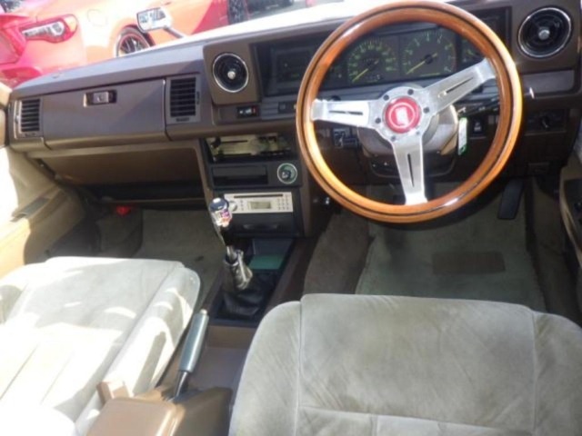 Toyota CRESTA 1984 8242146-3