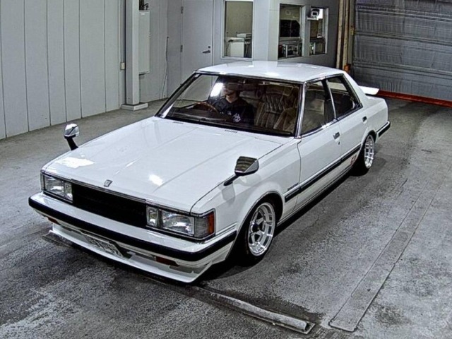 Toyota CRESTA 1984 8242146-4
