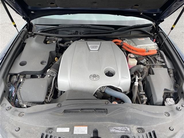 Toyota CROWN MAJESTA 2017 8244080-15