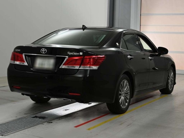 Toyota CROWN 2016 8243224-1
