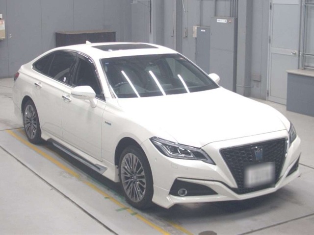 Toyota CROWN 2020 8243231-5