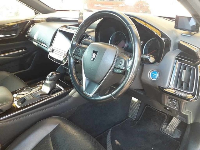 Toyota CROWN 2020 8243231-7