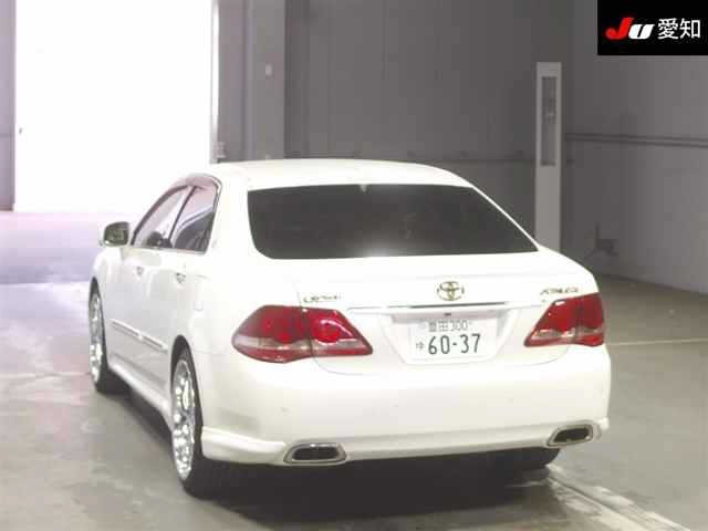 Toyota CROWN 2008 8243248-1