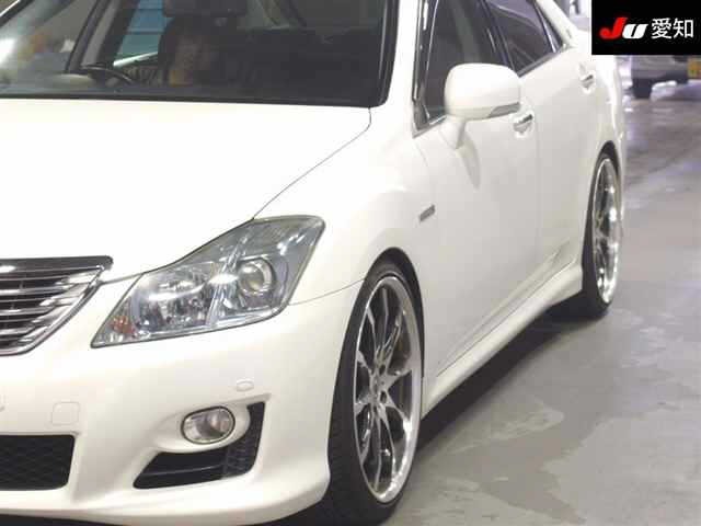 Toyota CROWN 2008 8243261-7