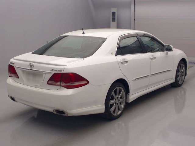 Toyota CROWN 2008 8243267-1