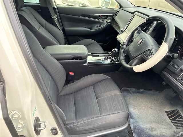 Toyota CROWN 2013 8243271-7