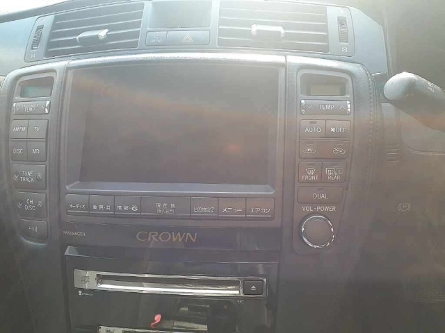 Toyota CROWN 2005 8243296-12