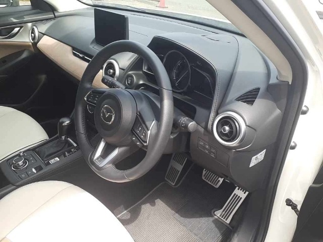 Mazda CX-3 2023 8243696-9