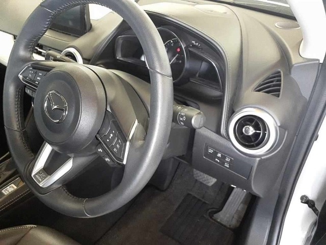 Mazda CX-3 2021 8243700-9