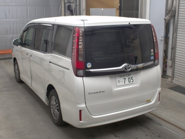 Toyota ESQUIRE 2015 8247687-1