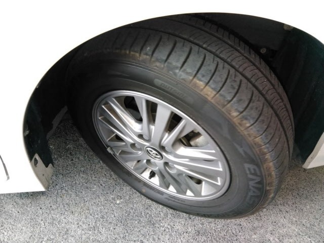Toyota ESQUIRE 2015 8247687-9