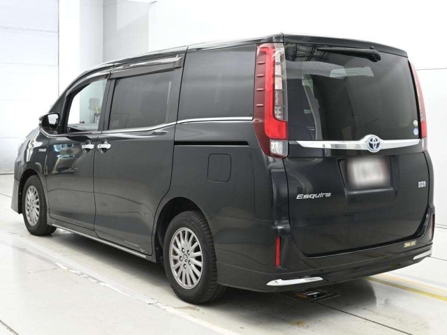 Toyota ESQUIRE 2015 8247693-6