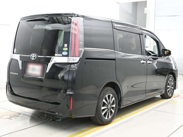 Toyota ESQUIRE 2017 8247694-1
