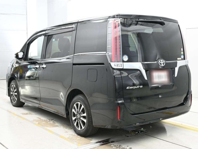 Toyota ESQUIRE 2017 8247694-6