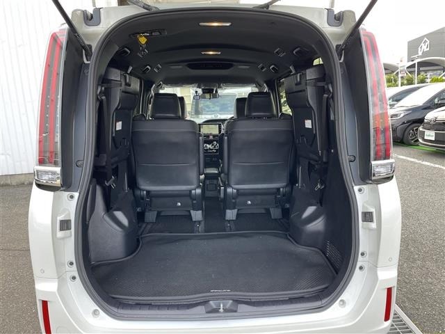 Toyota ESQUIRE 2019 8247740-11