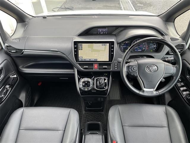 Toyota ESQUIRE 2019 8247740-14