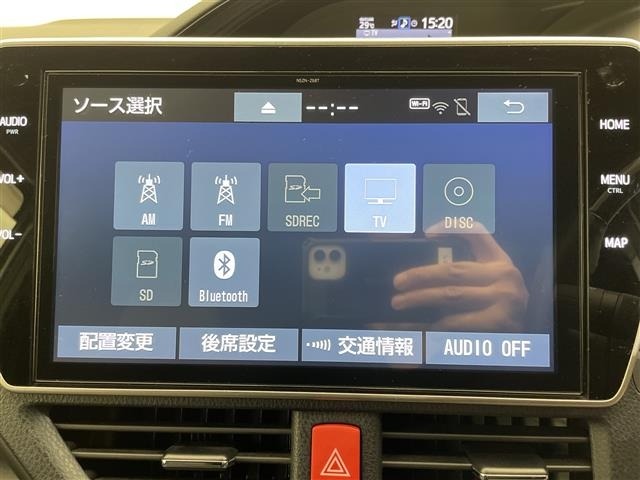 Toyota ESQUIRE 2020 8247765-6