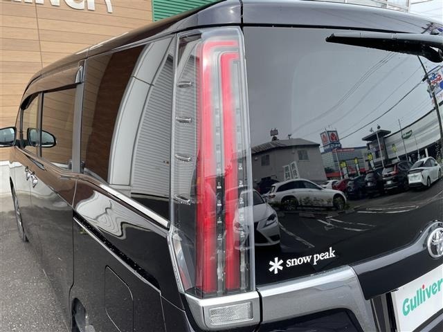 Toyota ESQUIRE 2020 8247766-6