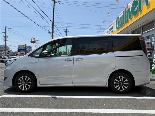 Toyota ESQUIRE 2018 8247770-19