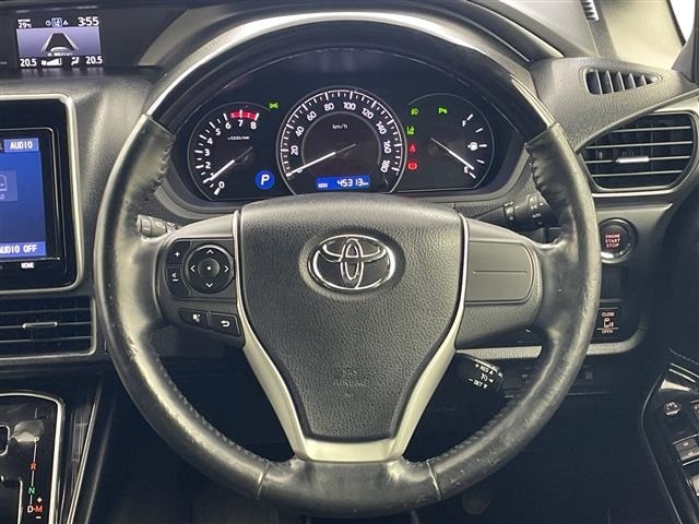 Toyota ESQUIRE 2019 8247772-1