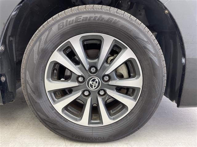 Toyota ESQUIRE 2019 8247772-4