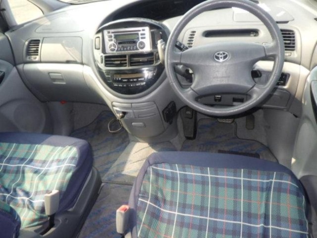 Toyota ESTIMA T 2001 8244359-3