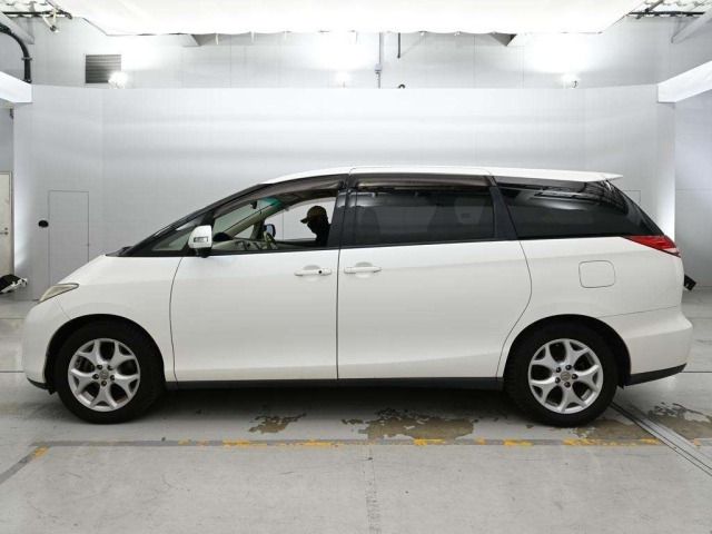Toyota ESTIMA 2007 8247897-4
