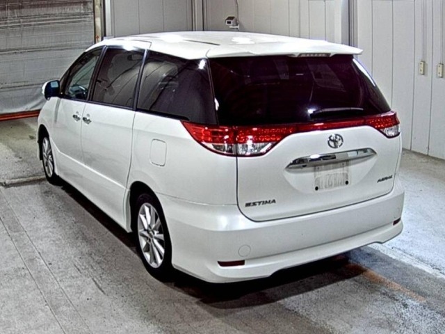 Toyota ESTIMA 2009 8247900-1